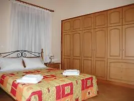 Athina Lourakis Hotel 4*